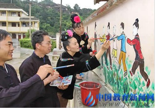 民族文化扮靚暑期校園 孩子們將發揚其精髓