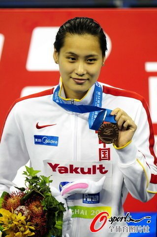 女子100蝶泳沃爾姆奪冠 陸瀅銅牌劉子歌第六