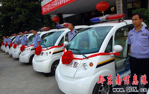 �ݹ����֫@ٛ�rֵ51�fԪ����Ѳ߉܇���D��