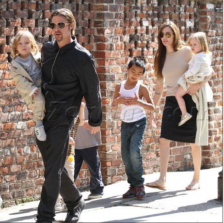 Ƥ�������B(y��ng)�����݆T ��Ƭ�����_���СӢ��