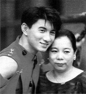 ����¡:���l(f��)�����¸�ĸ��Σ֪ͨ ������ͥ����