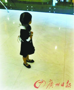 �����R���PŮ���׶��ع� ��ȹ�b����Ů�u��