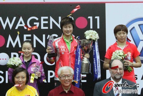 世界杯丁寧力克李曉霞首封后 中國女乒15連冠