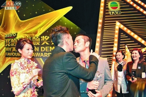 ���Ӄ��R�������ȊZҕ�� �S�ڝ������ηf