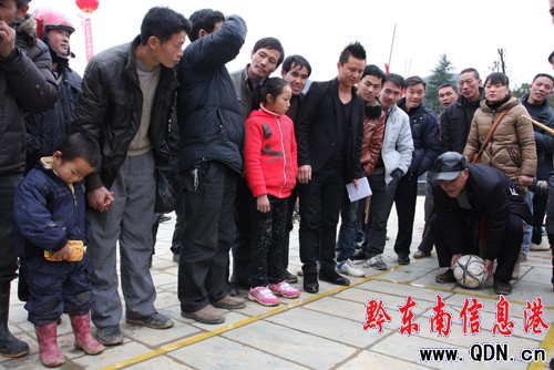 �P�����_չ