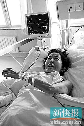 ��һ����Ů���������s�͚��ֱ������