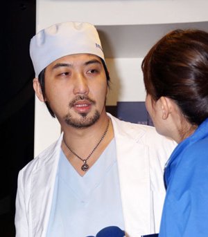 ����Ů�����M(j��n)�����`��¡��������ͽ��������