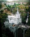 ���炐�ȁ�Las Lajas���� ̫���ˡ���������Mһ��ɽ����С�İl�Fɽ�в����@��һ����������������