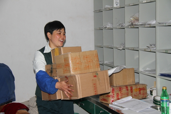 ������ÿ��Ĺ����ǣ��ֈ󼈡��俯����]����ϵ�ˡ����]��������Ͷ�f�Ҿ��L�L����s�Зl���ɵ�æ�_�ˡ������� 2013��4��28�� �z��