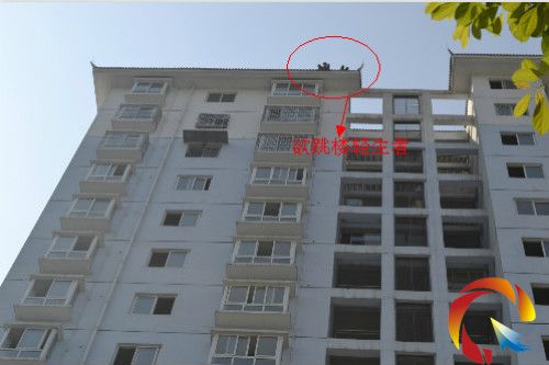 圖為救援現(xiàn)場