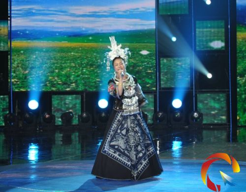 余秋陽以一曲《家鄉美》獲99.35分,榮登原生態唱法一等獎