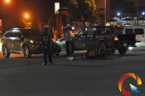 ��������̎���F��