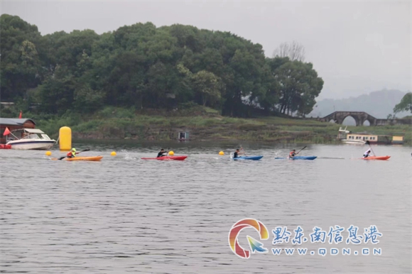 比賽在長壽湖舉行。長壽區文化旅游委供圖 華龍網發