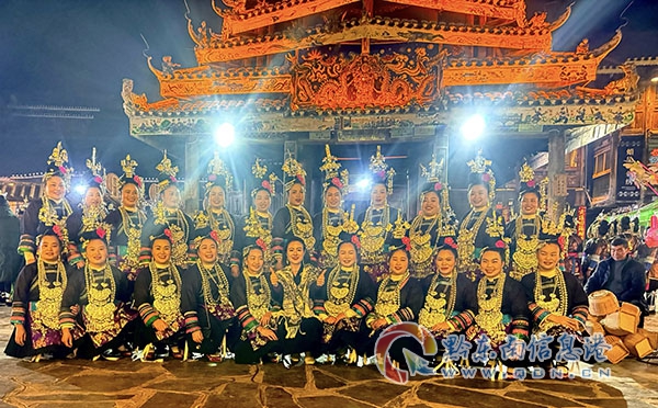 歌隊(duì)成員合影