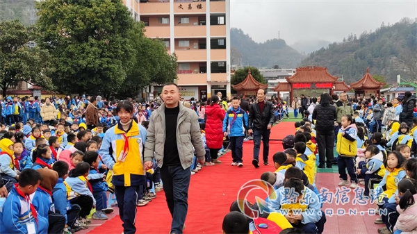 ע���@�У��_�Ͼ����ʵ������҈�·�Σ�����ʩ��ͨ����